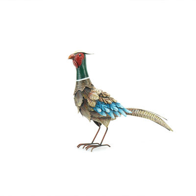 Lifelike Yard Art Metal Chicken Lawn Ornaments Lightweight Pieces